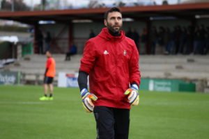 Salvatore Sirigu, en Tajonar con Osasuna  
