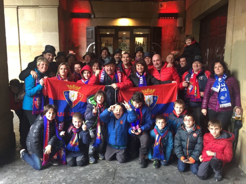 Invasión rojilla en Donostia  