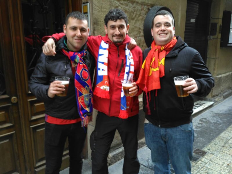 Invasión rojilla en Donostia  