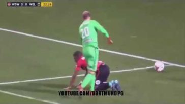 Oriol Riera marca su primer gol en el fútbol australiano  