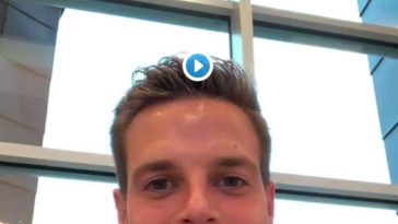 ? César Azpilicueta enseña a los aficionados del Chelsea a pronunciar el apellido de Kepa  