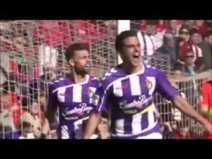 ¿Por qué marca tantos goles Juan Villar jugando de extremo?  