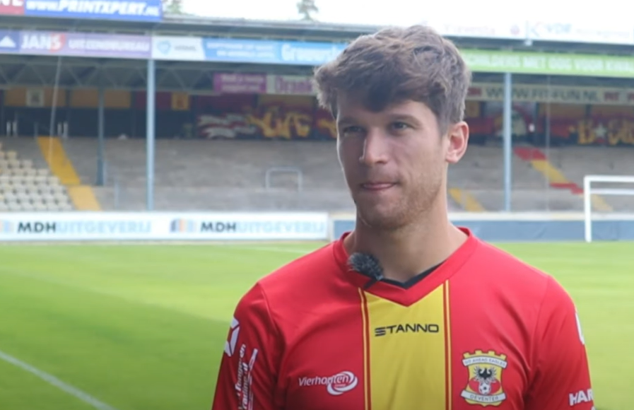 Marc Cardona estrena faceta goleadora en su nuevo equipo  