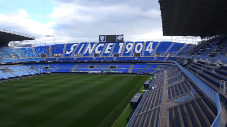 Duros cánticos contra Ontiveros en el estadio del Málaga  