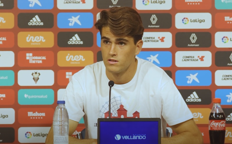 Lección de carácter y personalidad de Javi Martínez en rueda de prensa Lección de carácter y personalidad de Javi Martínez en rueda de prensa