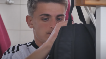 El canterano Pau Martínez marca el gol de la jornada en Primera RFEF  