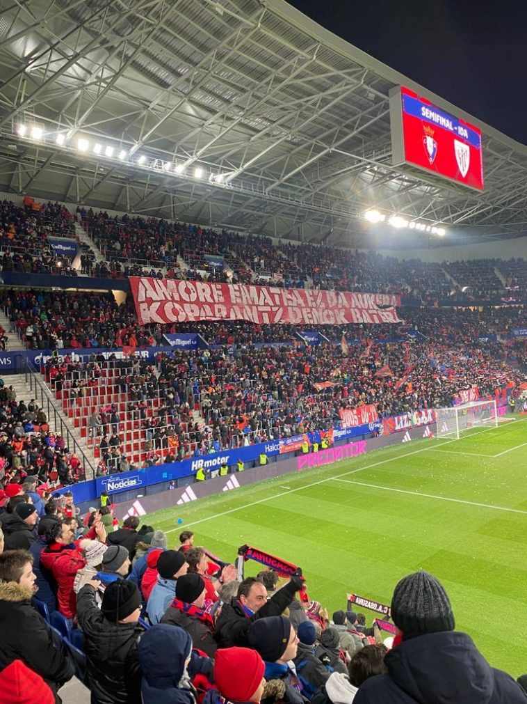 Este fue el mensaje del tifo de Graderío Sur  