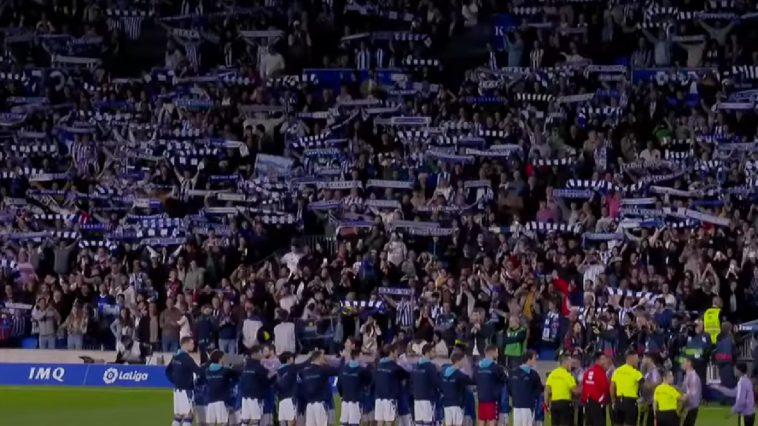 ¡Todo el estadio de Anoeta coreando a Osasuna!  