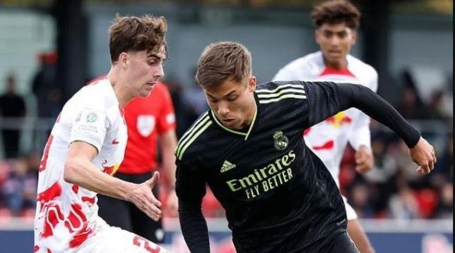 Álvaro Leiva llega cedido a Osasuna Promesas  