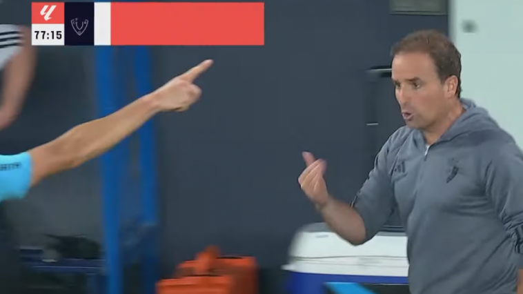 El argumento del árbitro para expulsar a Jagoba Arrasate  