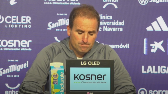 "Los que hemos jugado al fútbol, sabemos que eso no puede ser roja en la vida"  