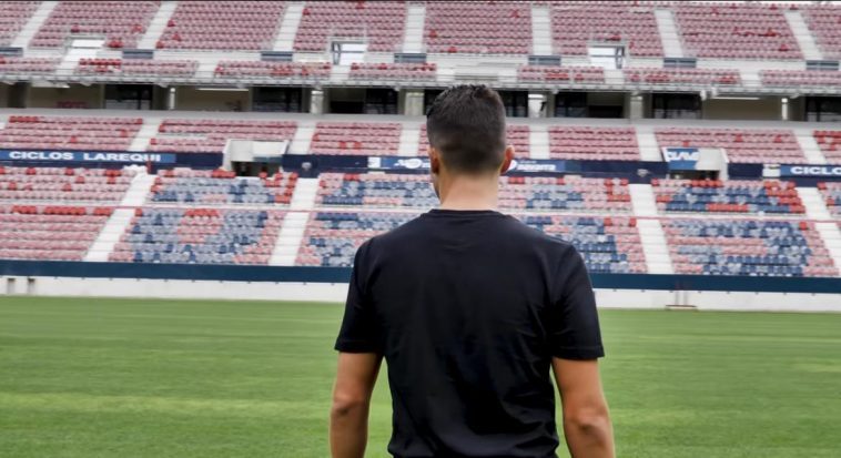 De jugar en Osasuna a ser rescindido por el colista de segunda…¡en 3 años!  
