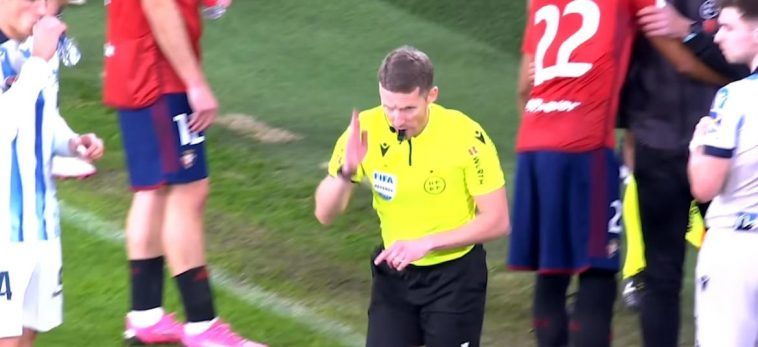 Un medio dedicado a la evaluación de los árbitros deja en evidencia a Hernández Hernández en el Osasuna-Real Sociedad  