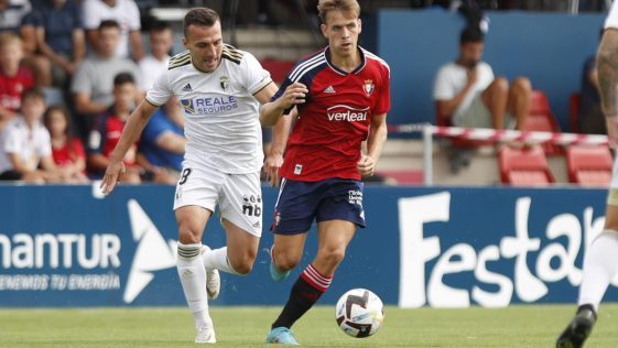 Pablo Ibáñez renueva con Osasuna hasta 2025  