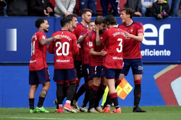 Doble renovación clave en Osasuna  