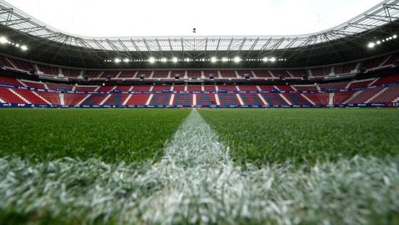 Estos son los 9 cánticos denunciados por LaLiga en el Osasuna - Betis  