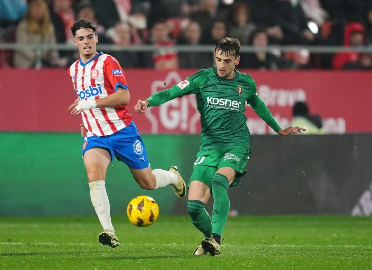 Un “tira y afloja” con Aimar Oroz  