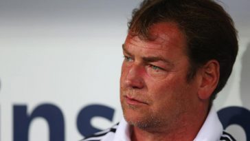 El exrojillo, Jan Urban, deja de ser el polaco con más goles en Primera División  