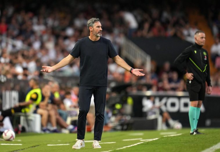 Tres opciones de alineación para Osasuna en Balaidos  