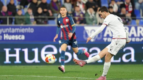El pichichi de la Copa juega en Osasuna  
